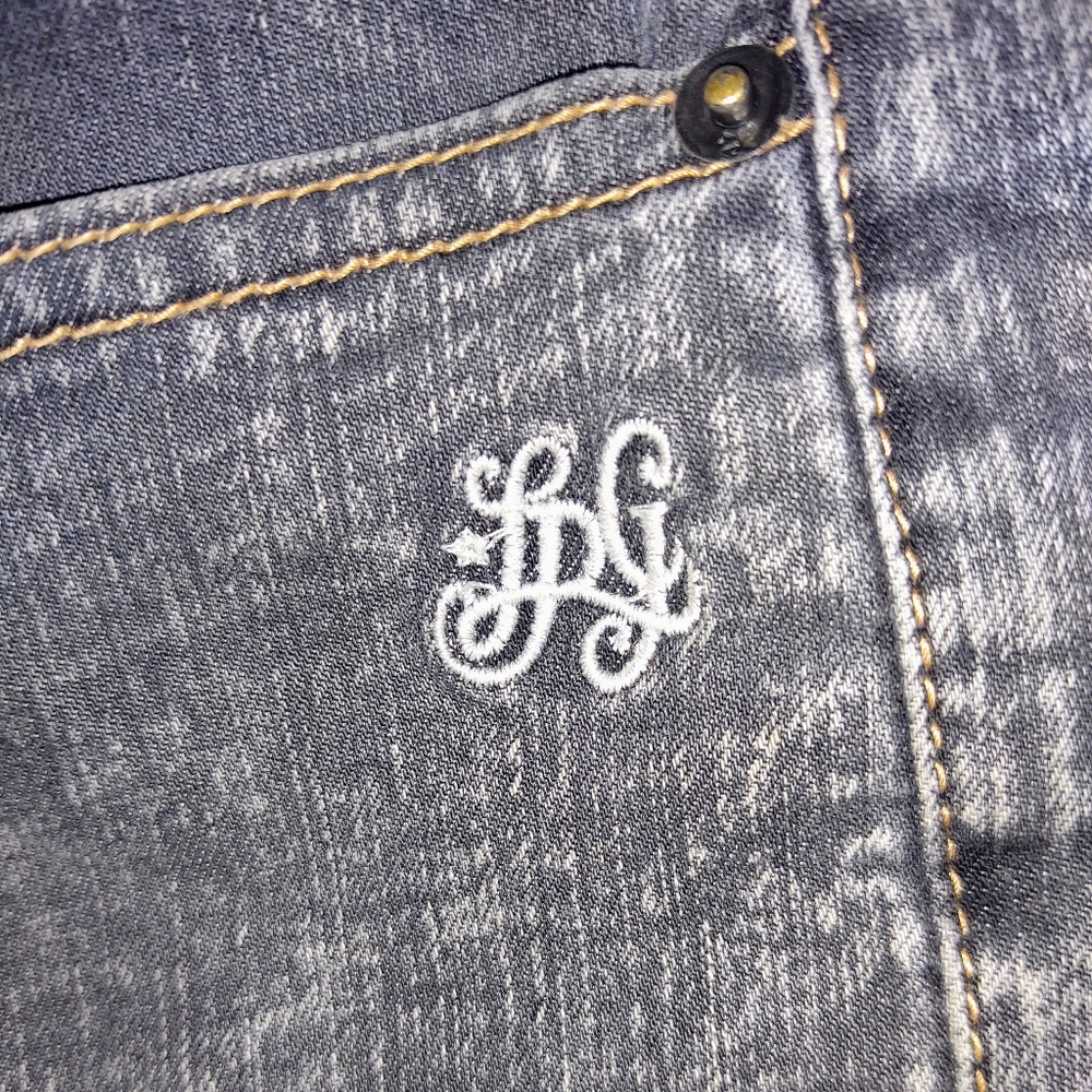Distressed LRG Denims - Picture 9 of 13
